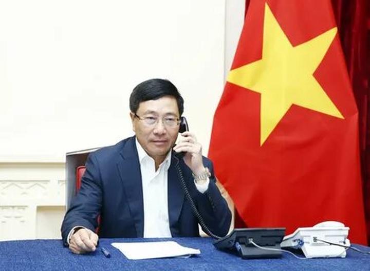 Loài cá kỳ lạ nhất châu Phi: - Cảm hứng video marketing từ Hotspot Matrix